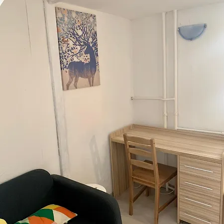Liszt Ferenc Long-term Budget Appartement