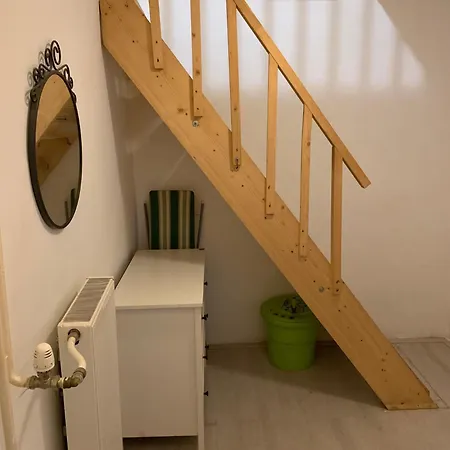 Liszt Ferenc Long-term Budget Appartement